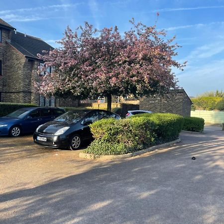 Grundy House Apartman Uxbridge Kültér fotó